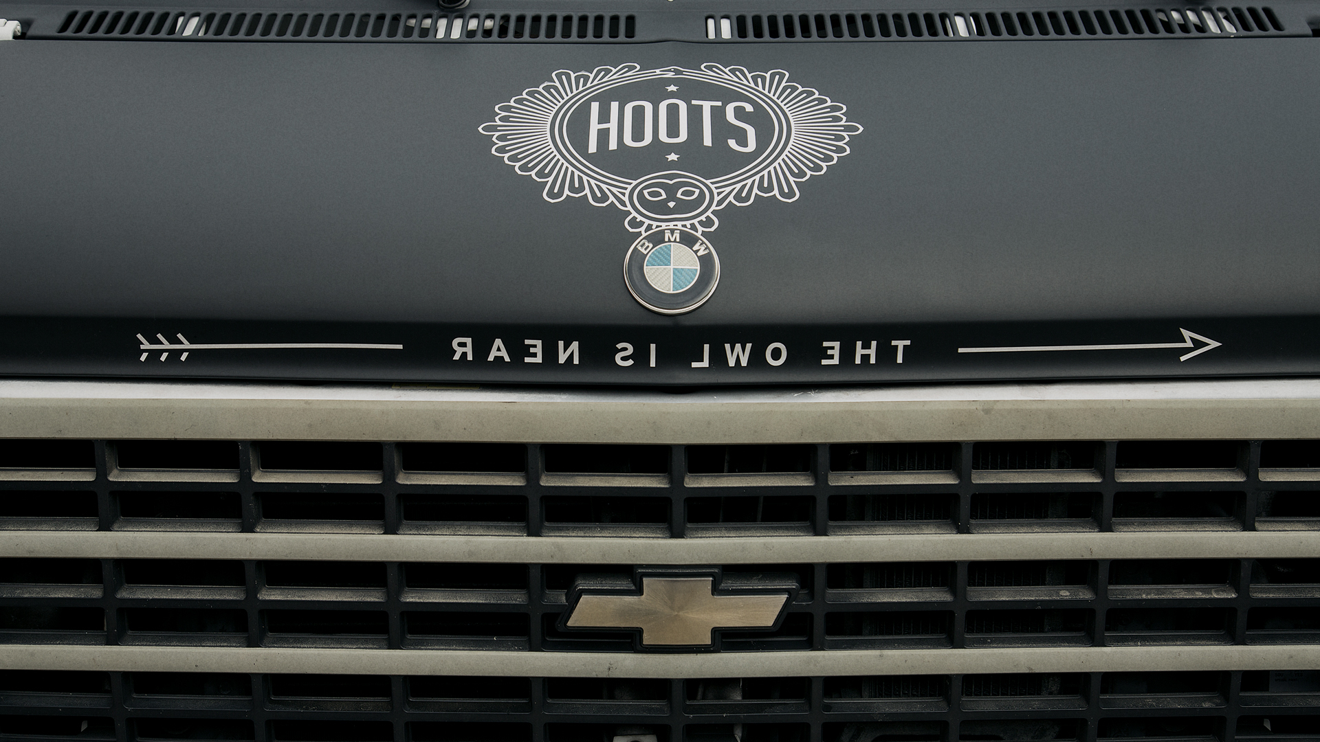 Hoots Van Hood