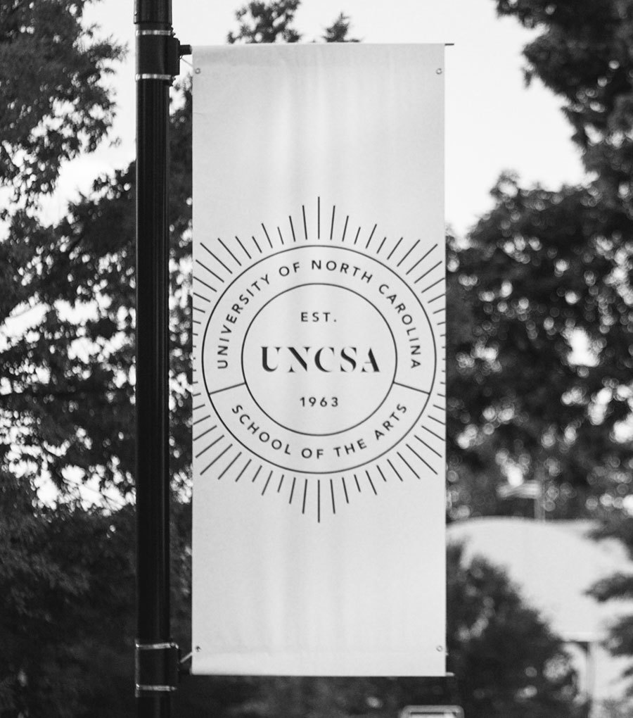 Uncsa Small Banner Half