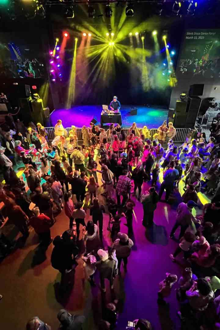 Kids Dance Party with DJ Trak 3000!